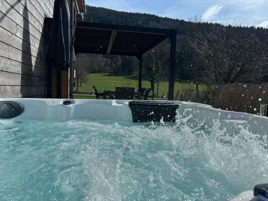 Le Grand Perce Neige & Jacuzzi A Proximite De Gerardmer *